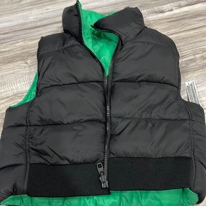Reversible Zara Green Puffer Vest. Never Worn